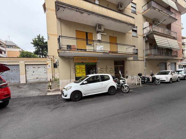 locale commerciale in affitto a Roma in zona Torrevecchia