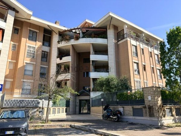 appartamento in affitto a Roma in zona Appio Claudio