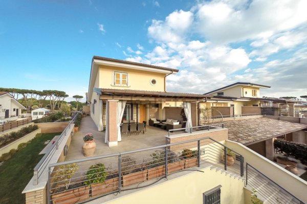 casa indipendente in affitto a Roma in zona Massimina/Casal Lumbroso