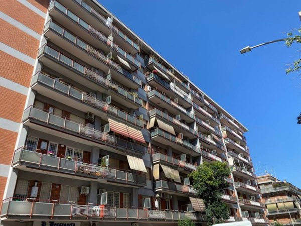 appartamento in affitto a Roma in zona Appio Claudio