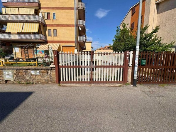 casa indipendente in affitto a Roma in zona Borghesiana