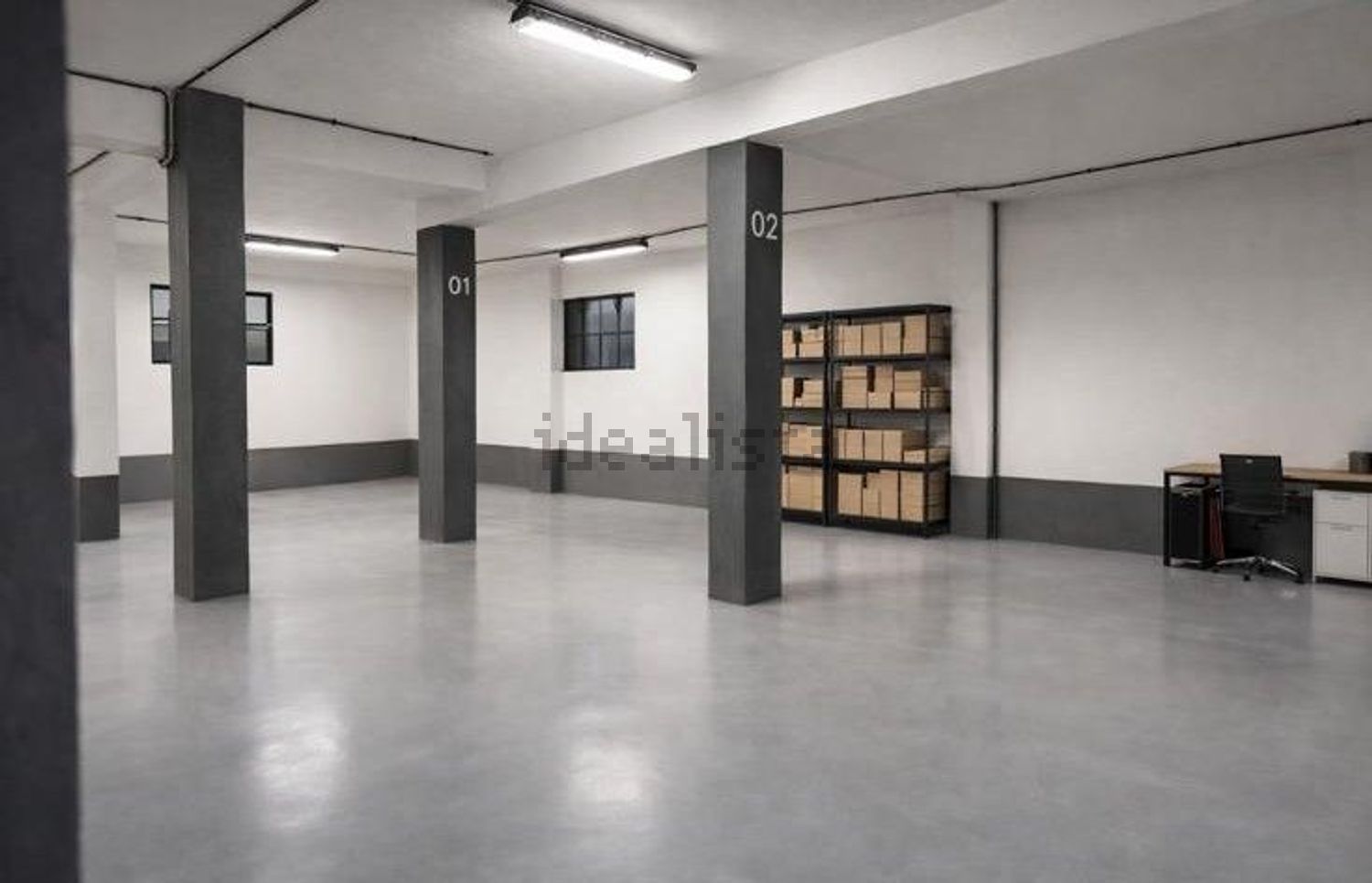 locale di sgombero in vendita a Roma in zona Appio Pignatelli