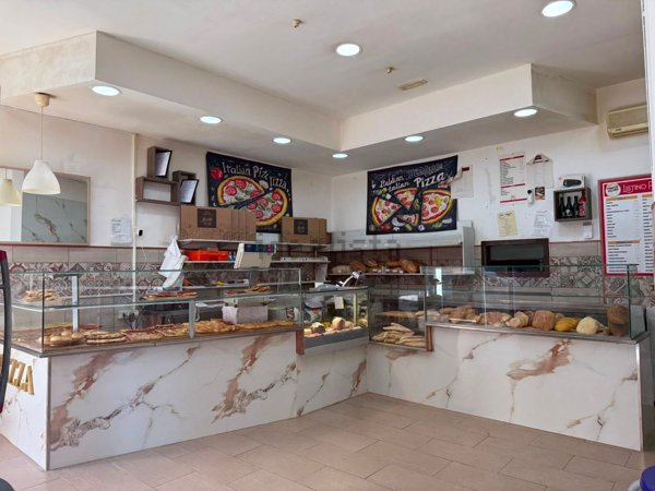 locale commerciale in affitto a Roma in zona Prenestino-Centocelle