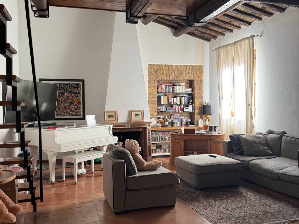 appartamento in affitto a Roma in zona Centro Storico