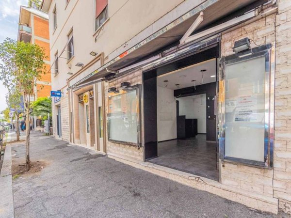 negozio in affitto a Roma in zona Prenestino-Centocelle