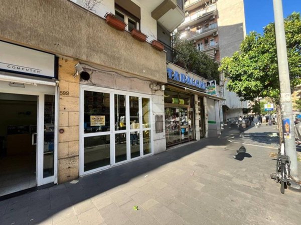 negozio in affitto a Roma in zona Ponte Mammolo