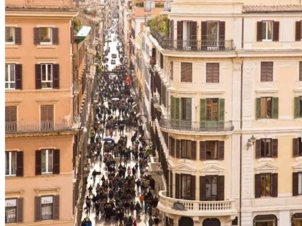 negozio in affitto a Roma in zona Centro Storico