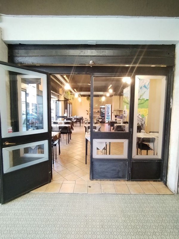 locale commerciale in affitto a Roma in zona Ostia