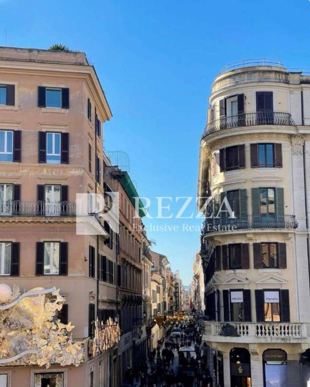 trivano in affitto a Roma in zona Campo Marzio