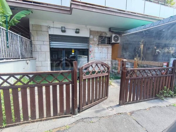 negozio in affitto a Roma in zona Primavalle