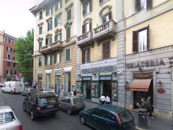 negozio in affitto a Roma