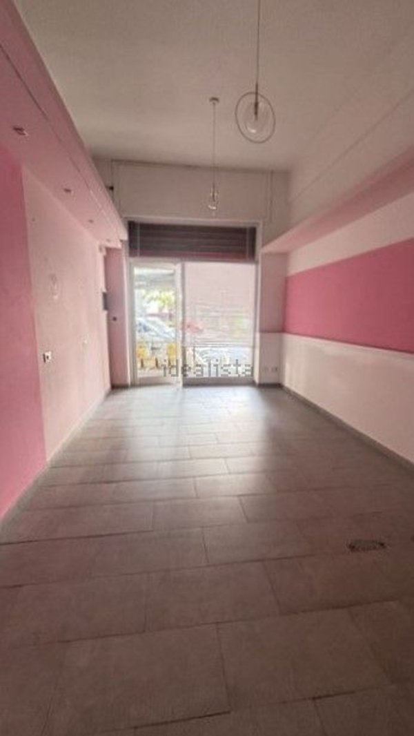negozio in affitto a Roma in zona Ostia