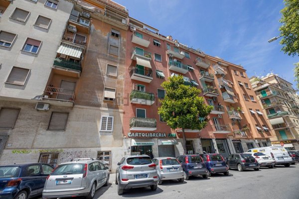 locale commerciale in affitto a Roma in zona Prenestino-Labicano