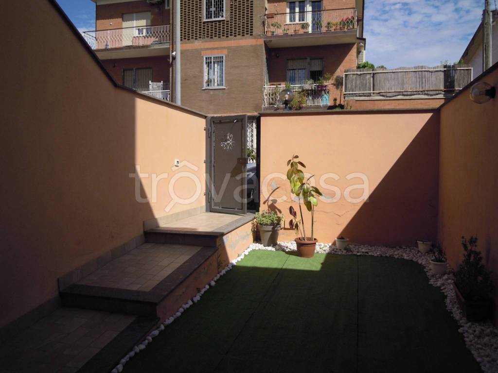 appartamento in affitto a Roma in zona Selva Candida