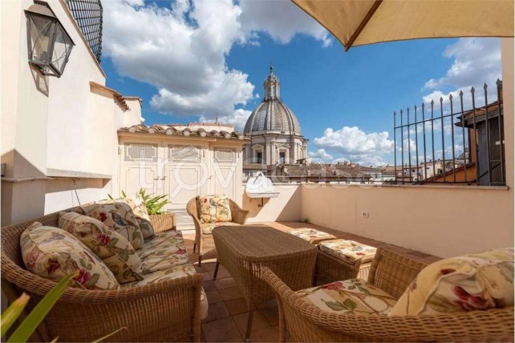 appartamento in affitto a Roma in zona Parione/Sant'Eustachio