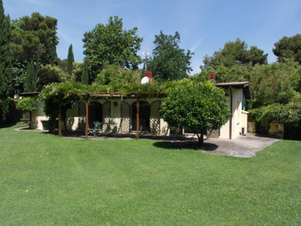 casa indipendente in affitto a Roma in zona Giuliano Dalmata