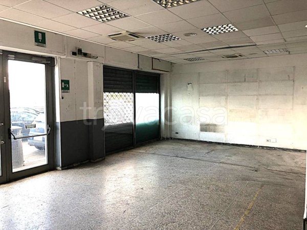 negozio in affitto a Roma in zona Nomentano