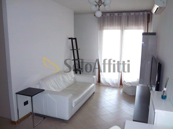 appartamento in affitto a Roma in zona Fonte Laurentina