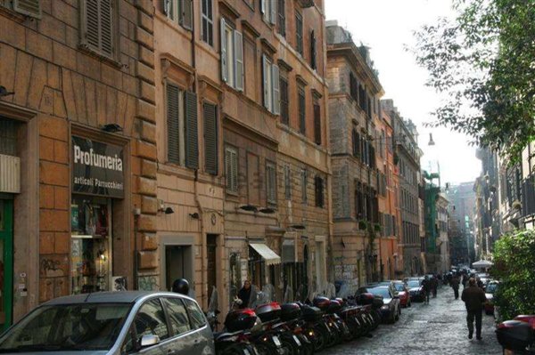 monolocale in affitto a Roma in zona Rione Monti/Campitelli