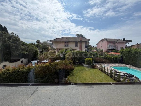 appartamento in affitto a Roma in zona Axa