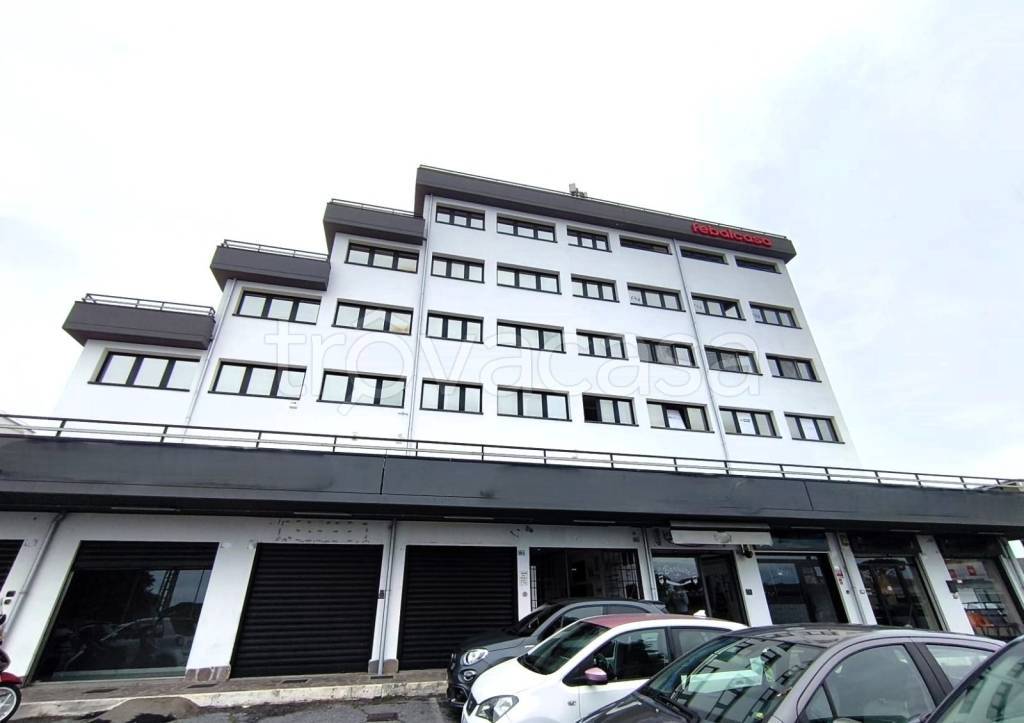 appartamento in affitto a Roma in zona Axa