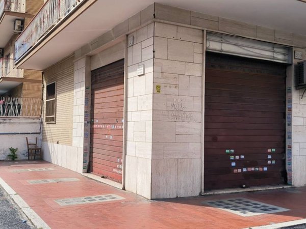 negozio in affitto a Roma in zona Pietralata