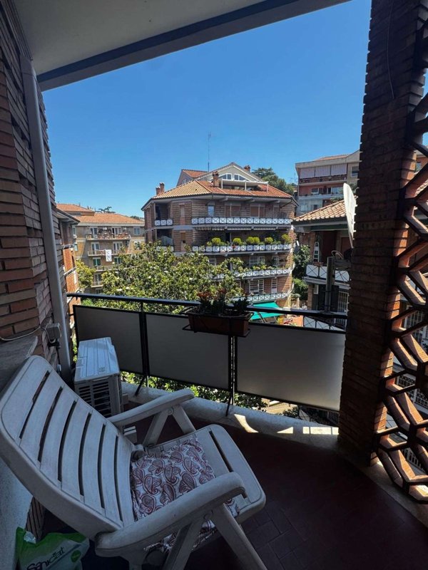 appartamento in affitto a Roma in zona EUR