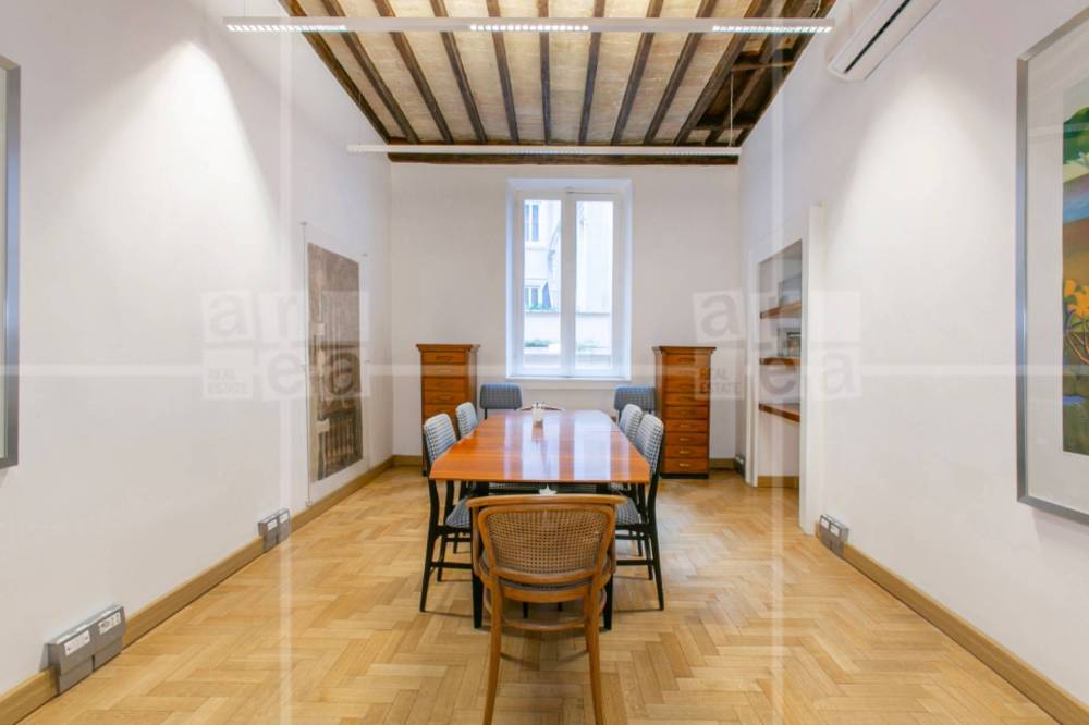 ufficio in affitto a Roma in zona Trevi-Colonna
