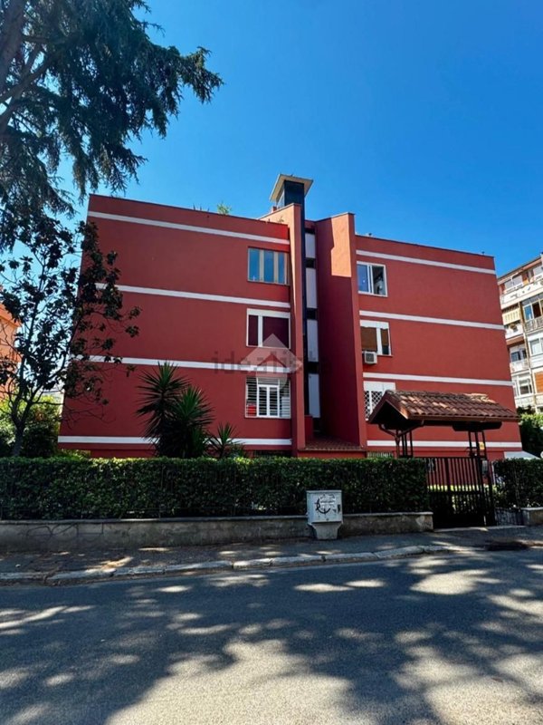 appartamento in affitto a Roma in zona Giuliano Dalmata