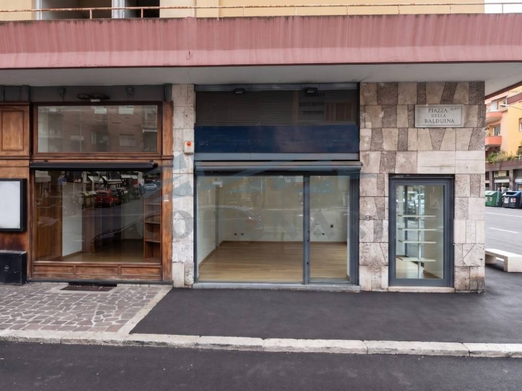negozio in affitto a Roma