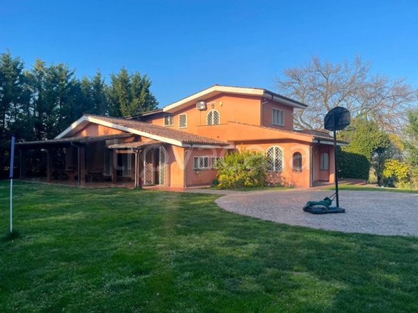 casa indipendente in affitto a Roma in zona La Giustiniana