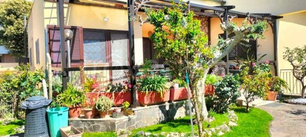 casa indipendente in affitto a Roma in zona Infernetto