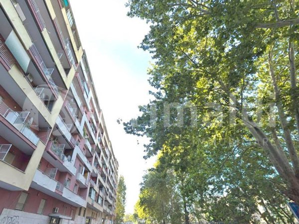 negozio in affitto a Roma in zona Salario
