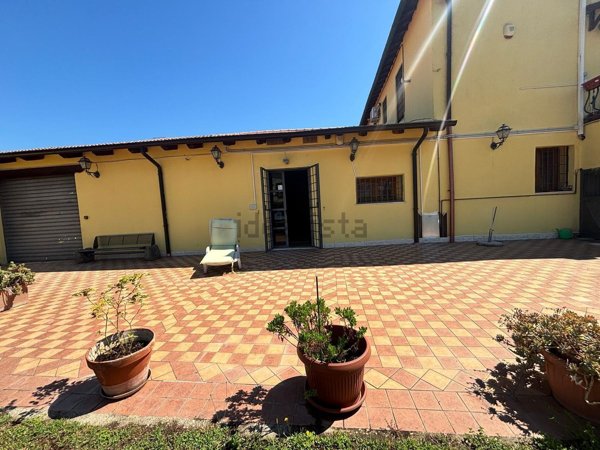 casa indipendente in affitto a Roma in zona Casal Morena