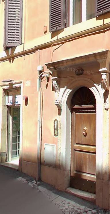 appartamento in affitto a Roma in zona Trevi-Colonna