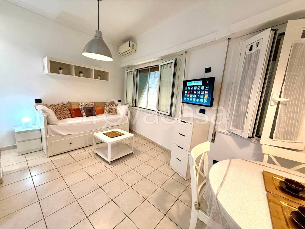appartamento in affitto a Roma in zona Rione Borgo