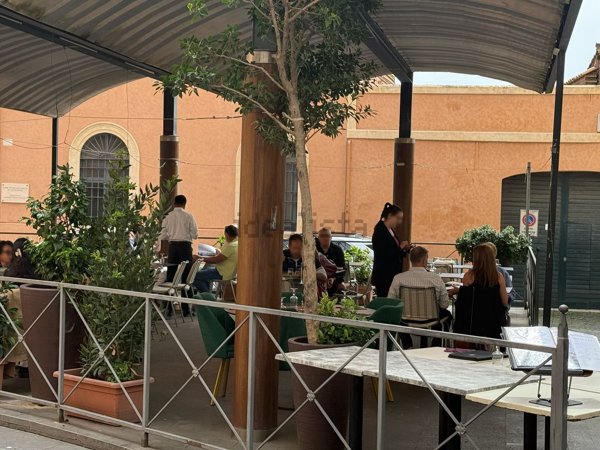 negozio in affitto a Roma in zona Celio