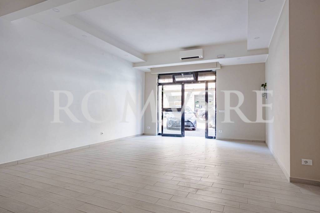 negozio in affitto a Roma in zona Monte Sacro/Talenti