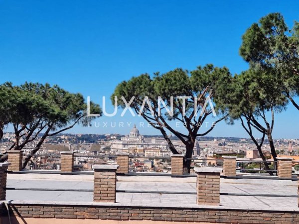 appartamento in affitto a Roma in zona Campo Marzio