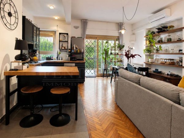 appartamento in affitto a Roma in zona EUR