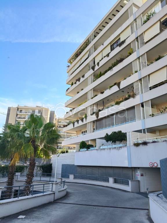 appartamento in affitto a Roma in zona Fonte Laurentina