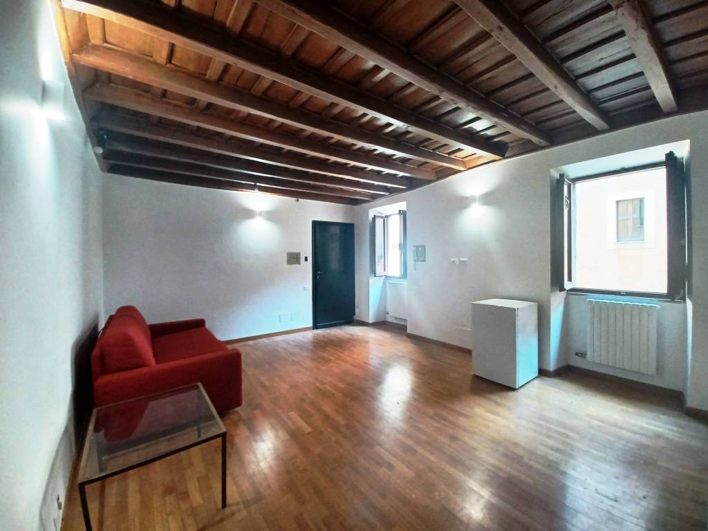 appartamento in affitto a Roma in zona Rione di Ponte