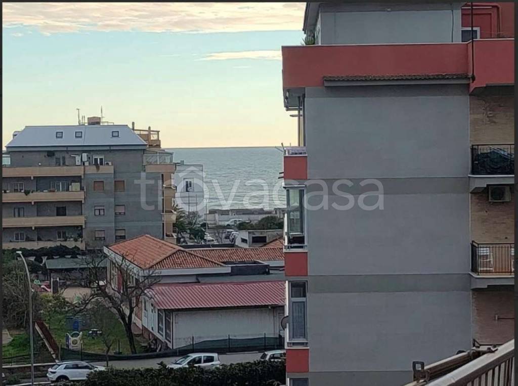 appartamento in affitto a Roma in zona Ostia