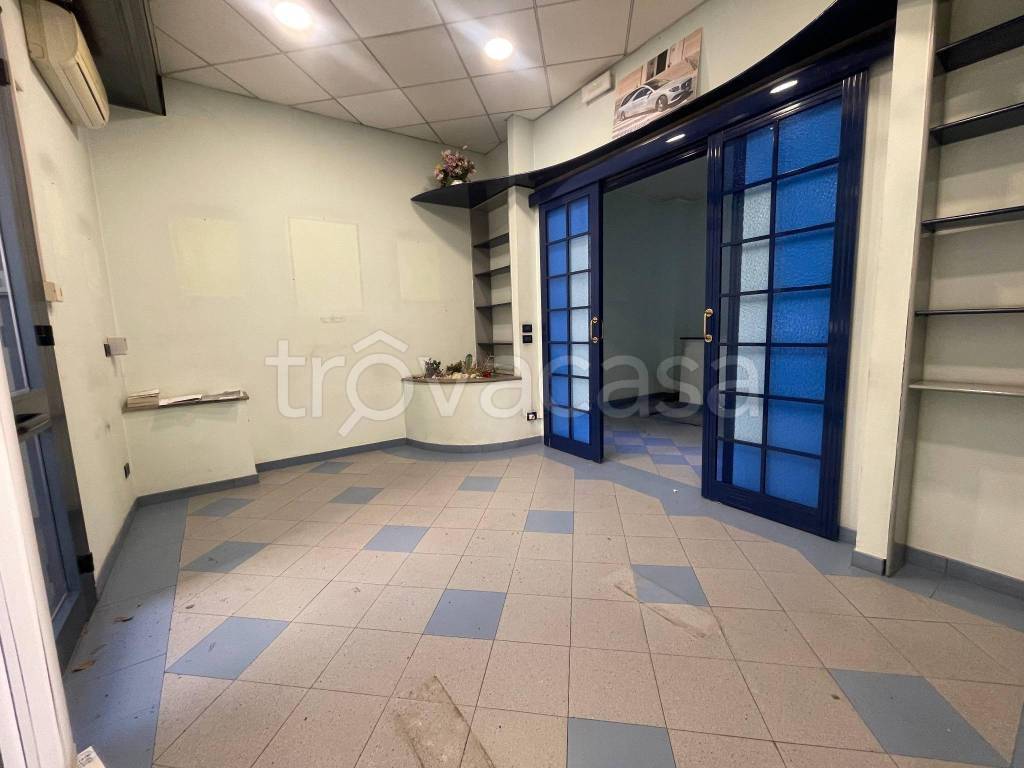 negozio in affitto a Roma in zona Prenestino-Labicano