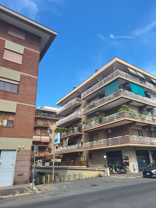 appartamento in affitto a Roma in zona Appio Latino
