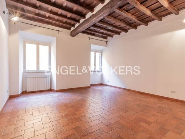 appartamento in affitto a Roma in zona Parione/Sant'Eustachio
