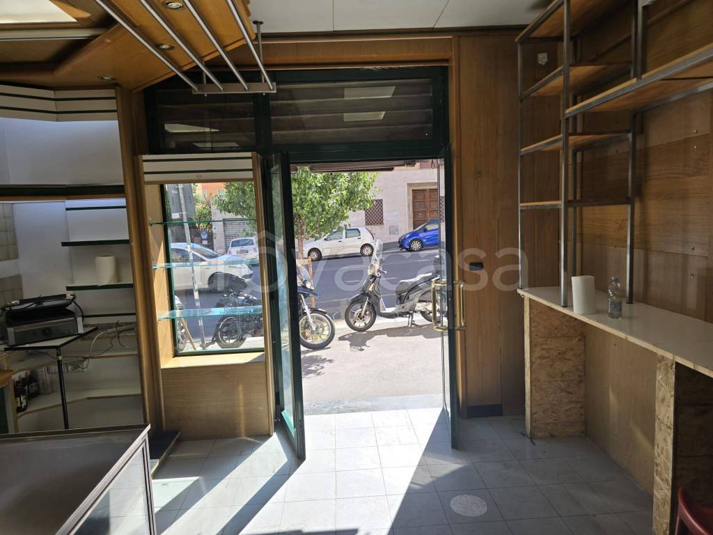 negozio in affitto a Roma in zona Nomentano
