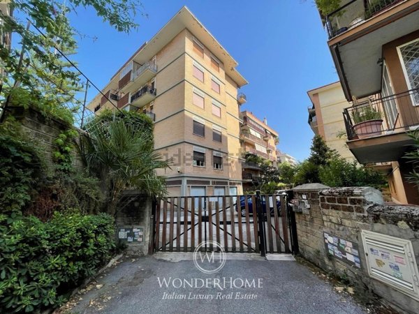 appartamento in affitto a Roma in zona Vigna Murata