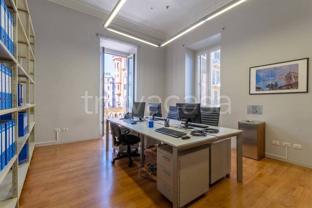 casa indipendente in affitto a Roma in zona Pinciano