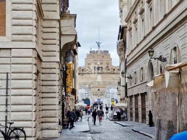 appartamento in affitto a Roma in zona Parione/Sant'Eustachio